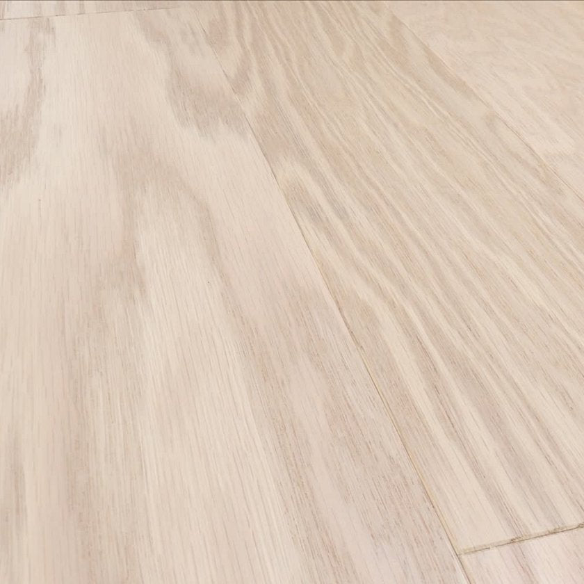 ECLECTIC OAK